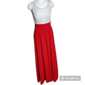 La Scala Formal Maxi Dress Size Medium Reg $54.99